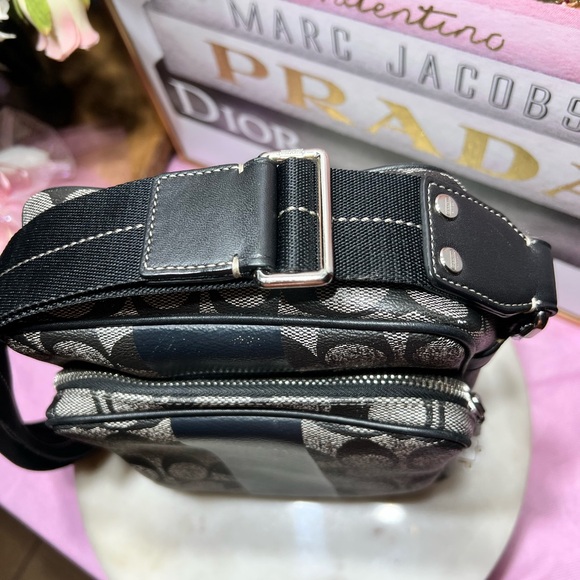 Coach Black and Gray Men's Bag GUC - Picture 9 of 14